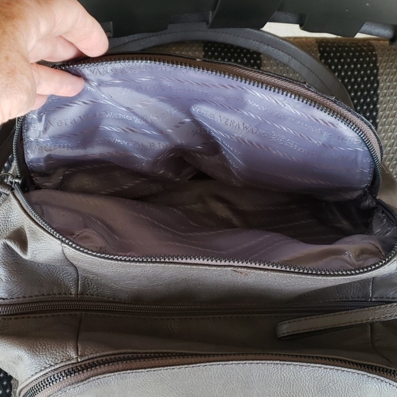 Simply Vera Satchel - Picture 5 of 7